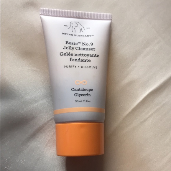 Find your next favorite cleanser - Travel Sizes - Picture 3 of 3